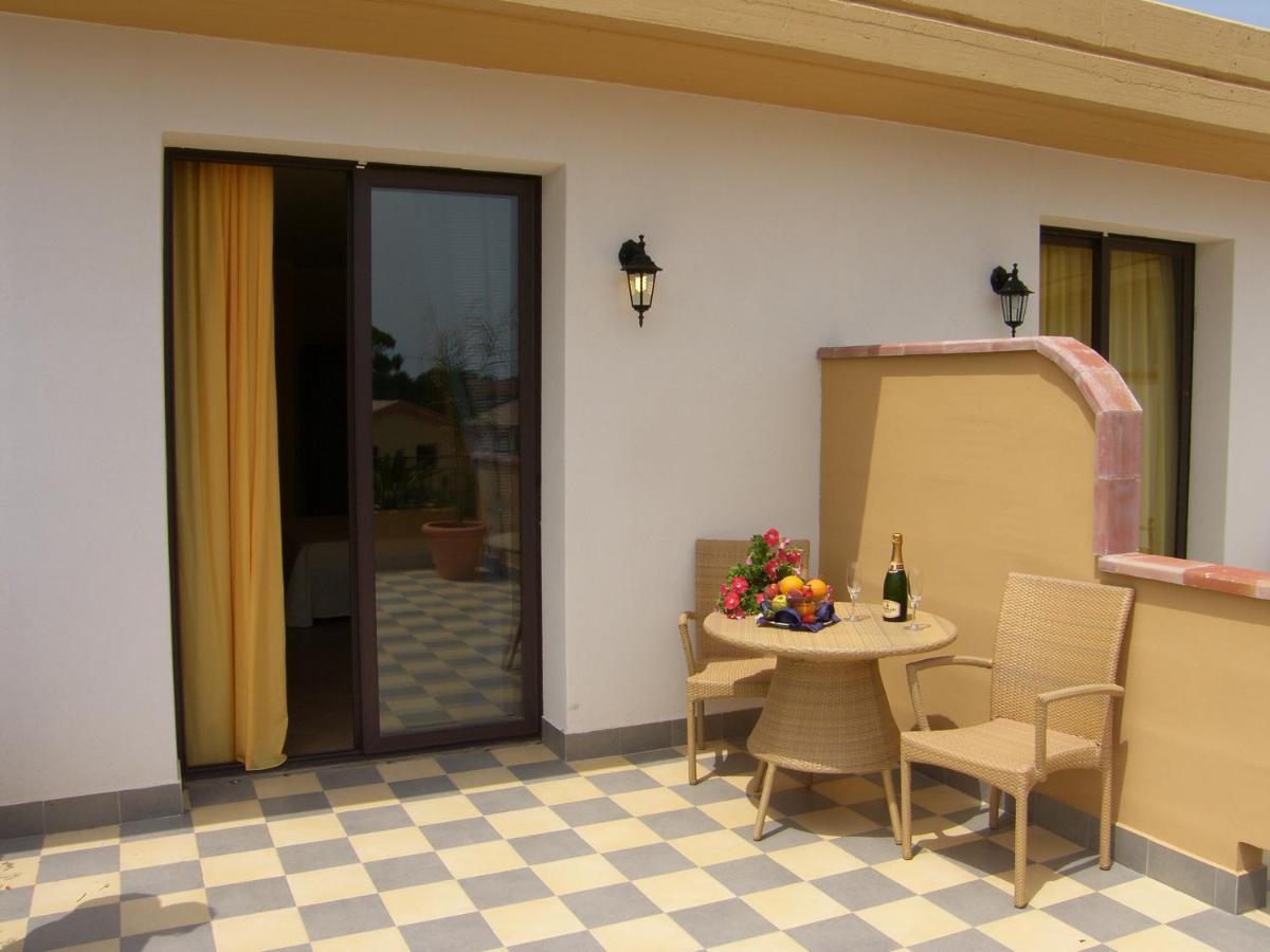 Dolcestate Hotel -Club Campofelice Di Roccella Εξωτερικό φωτογραφία